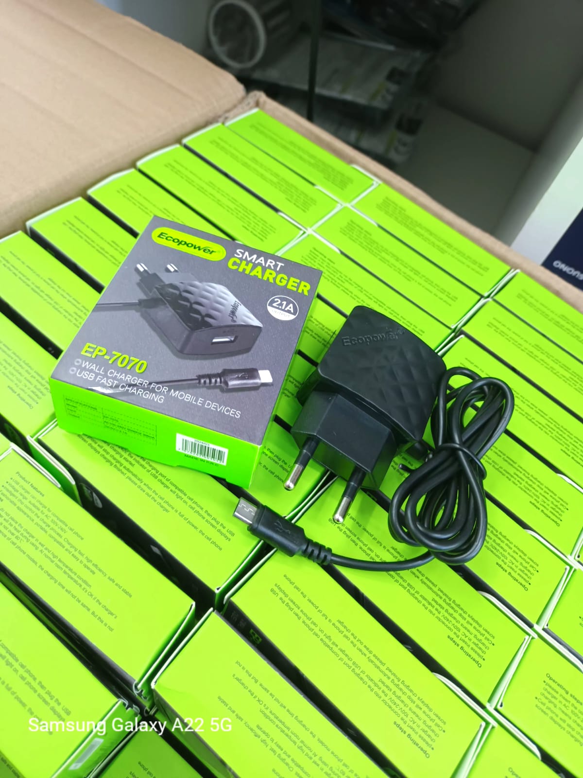 CARGADOR ECOPOWER 2.1 A V8 (7070 - 7058)