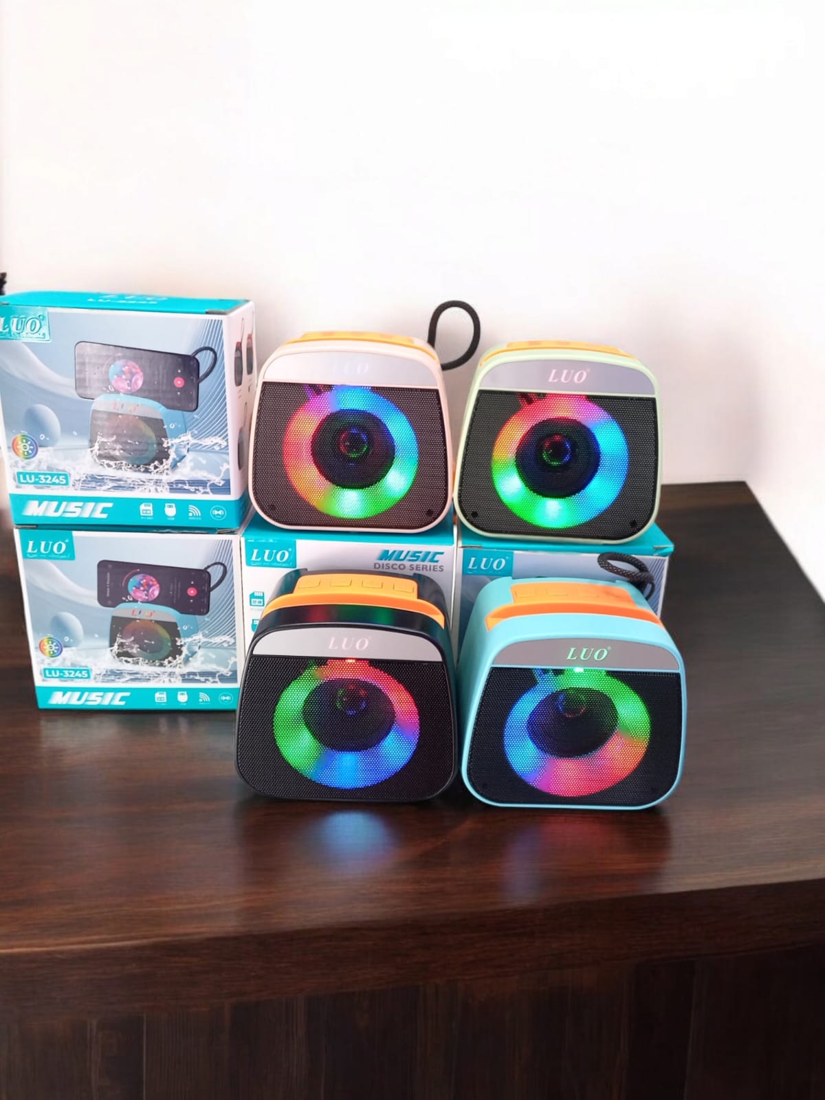 Parlante Luo 3245