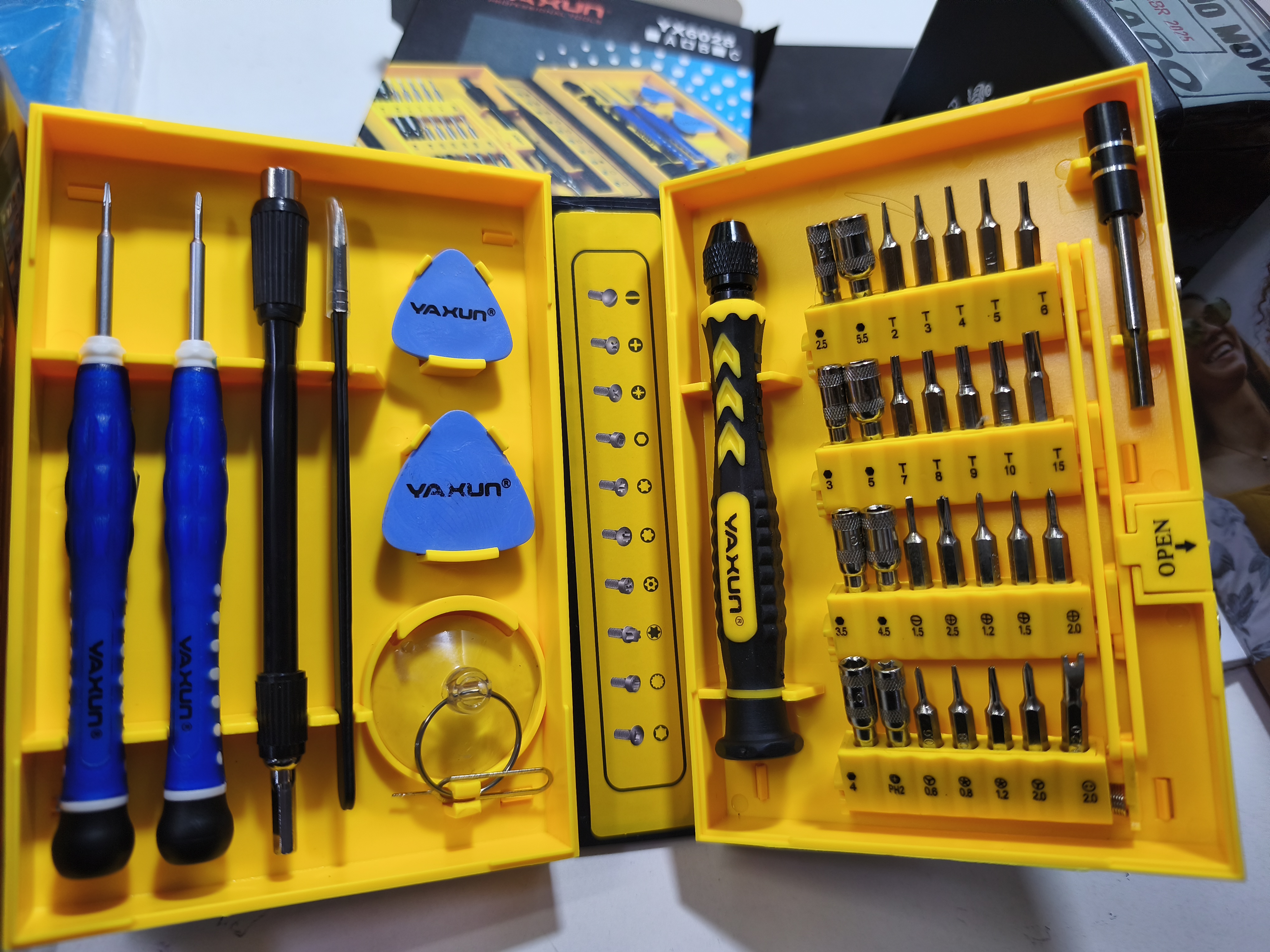 kit de destornillador yx-6028B